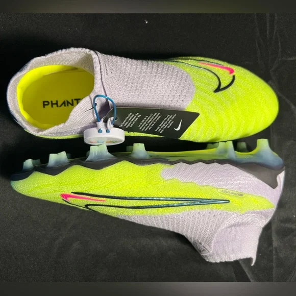 Nike Phantom GX Elite Gripknit DF FG Luminous Pack Size 9 US